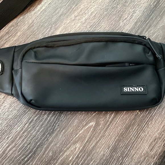 Belt Bag - Picture 2 of 5